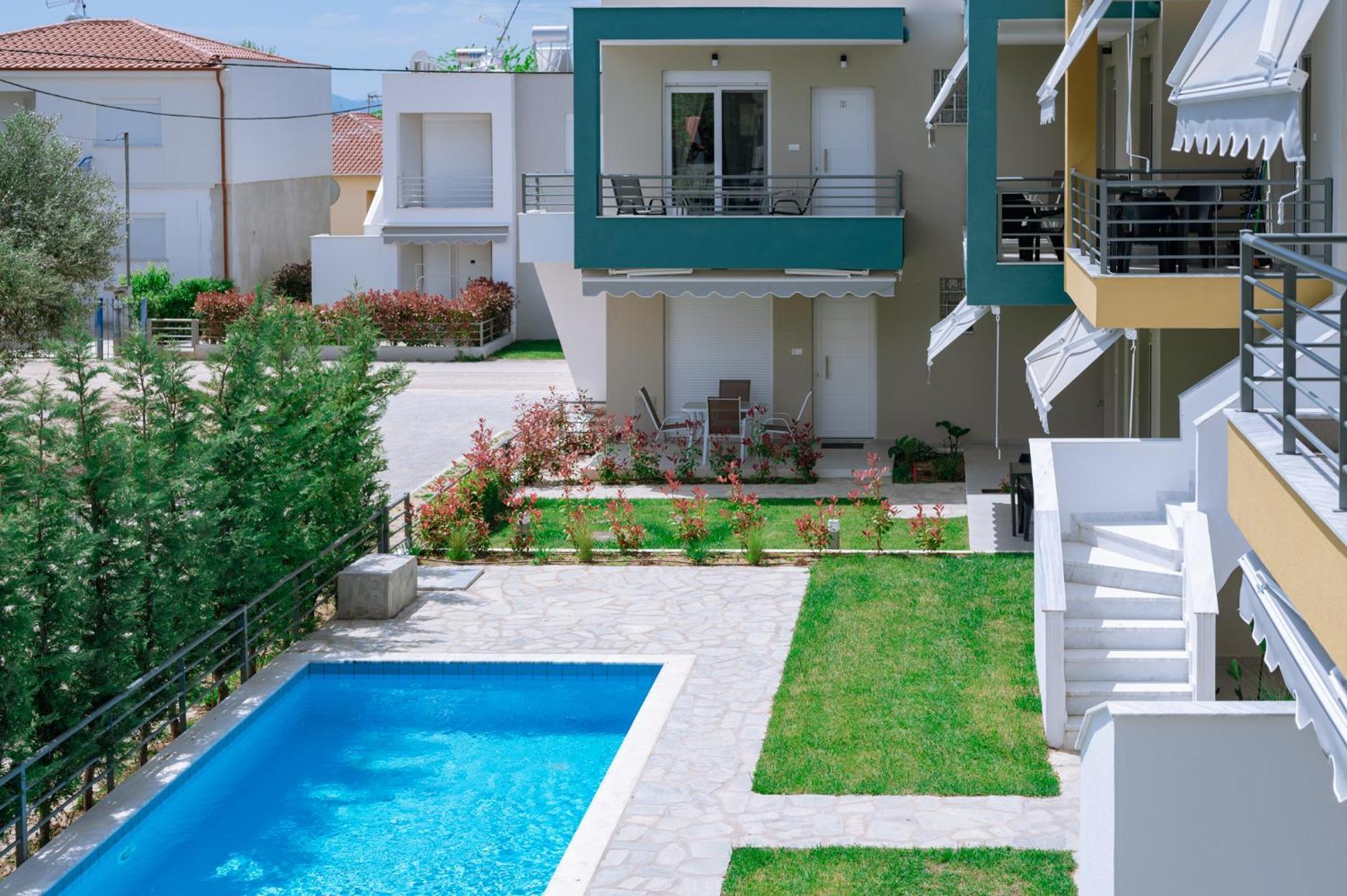 Danai & Palm Residential Complexes Apartment Ofrinion Exterior photo